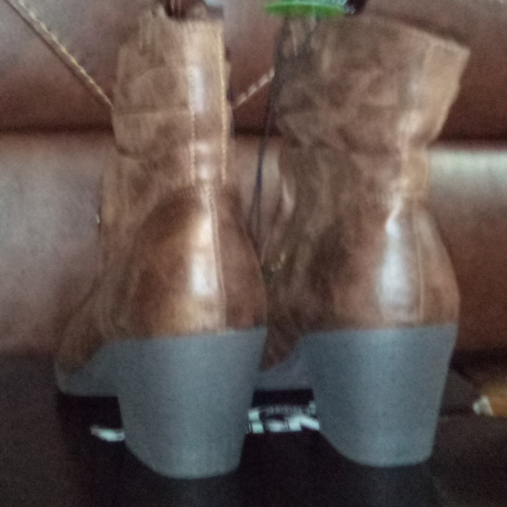 Arizona booties - Picture 2 of 3